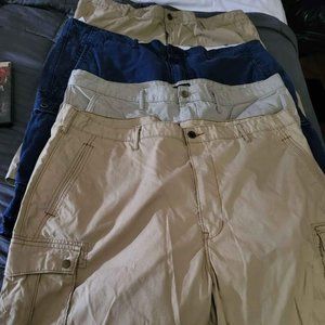 4 Pair Men's Levi Strauss Cargo Shorts, 42 44 Big & Tall